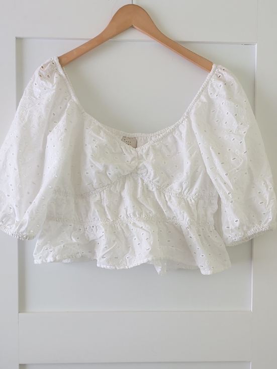 a new day Tops - Crisp White Eyelet Puff Sleeve Peplum Crop Top Cottagecore Boho Small